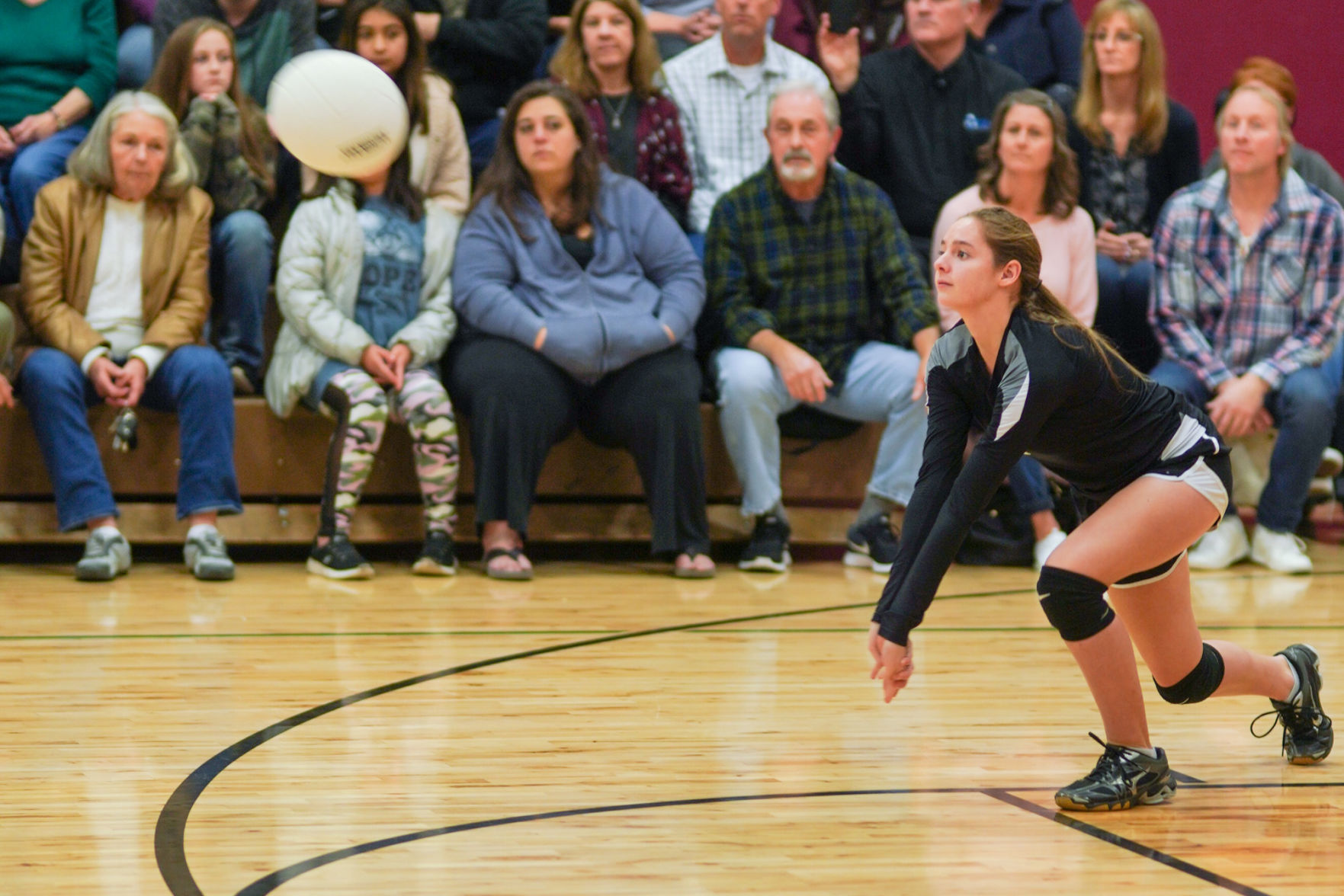 191106.Sports.Volleyball.CK.4..jpg